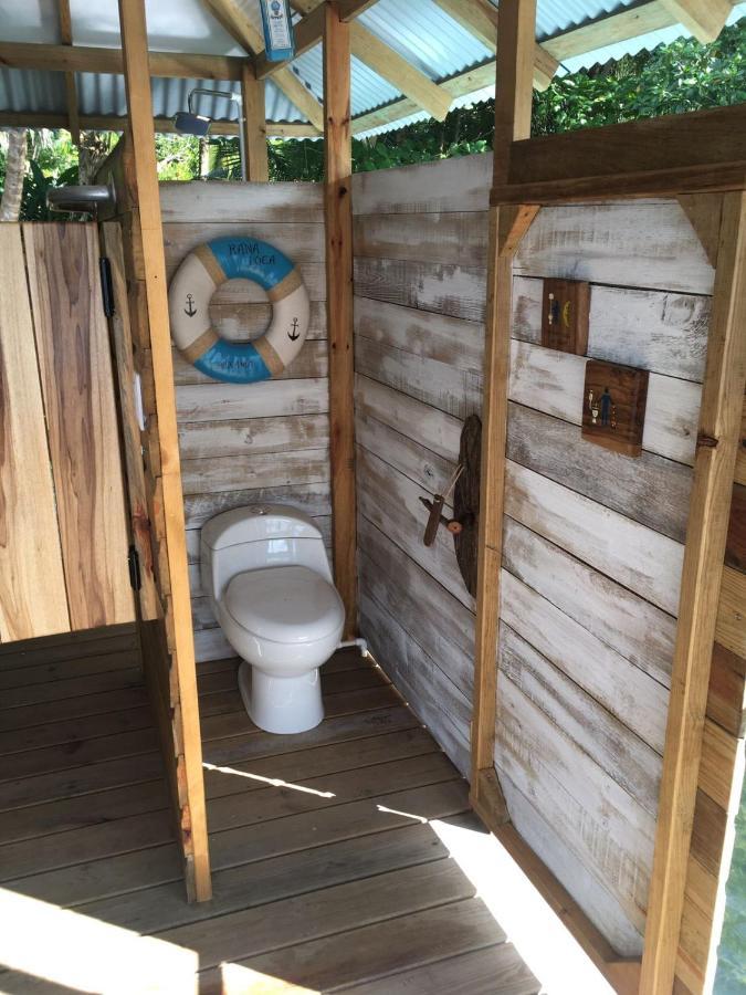 El Toucan Loco Floating Lodges Tierra Oscura Exterior foto